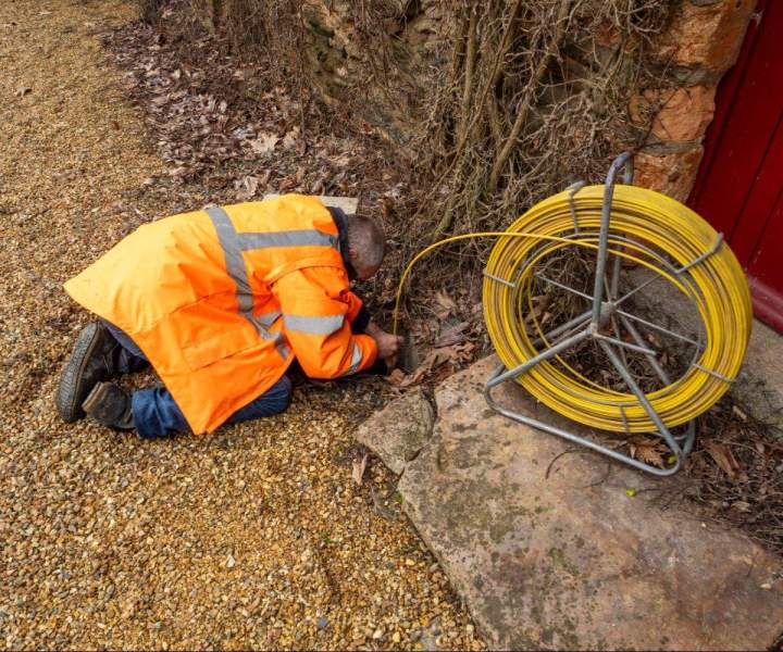 Raccordement de fibre optique pour particulier Tours