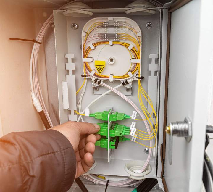 Raccordement de fibre optique pour particulier Tours